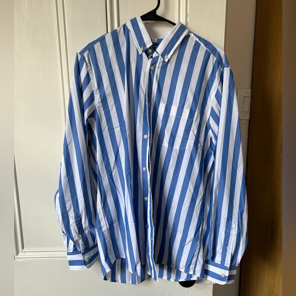 NWT Standard Fit Performance Cotton Dress Shirt